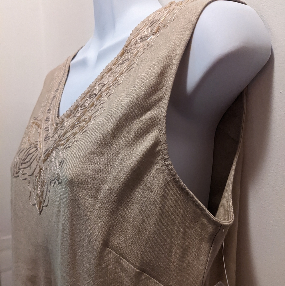 Bill Blass medium taupe beaded v neck linen blend sleeveless blouse NWT - Picture 2 of 7